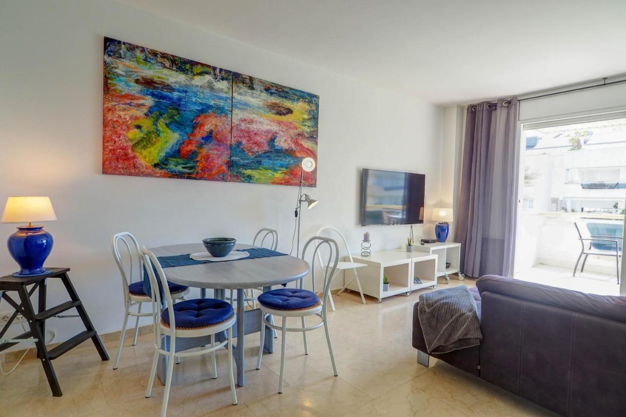 Mediterraneo Seaview Apartment By Hello Homes Sitges Exterior photo